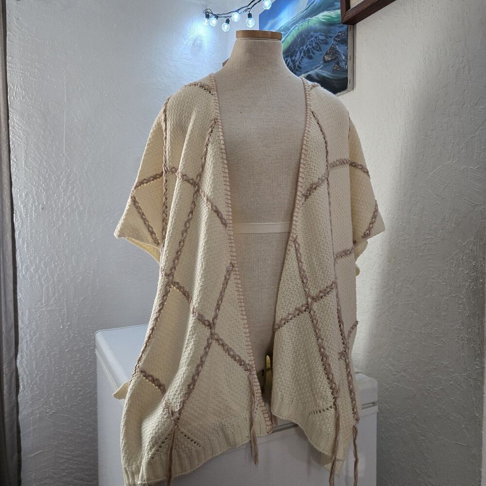 Tassel Quilted Plaid Kimono Women Medium Boho Lagenlook Cottage Knitwear Boho